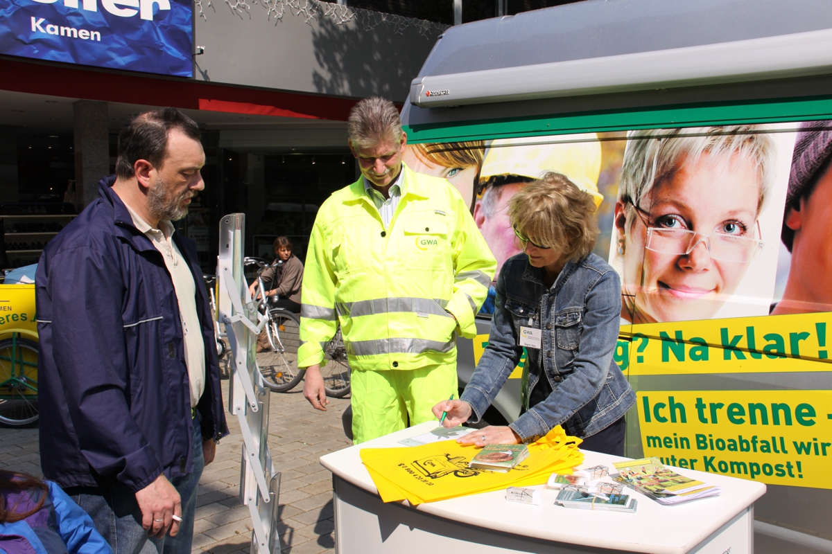 Sauberes Kamen Infostand